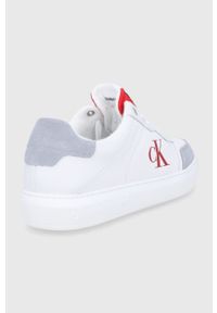 Calvin Klein Jeans Buty skórzane kolor biały. Nosek buta: okrągły. Zapięcie: sznurówki. Kolor: biały. Materiał: skóra