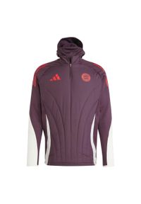 Adidas - Fajerka treningowa z wbudowanym kapturem Bayern Munich Tiro 2024/25. Kolor: czerwony, fioletowy, wielokolorowy. Materiał: polar, materiał. Sport: fitness, piłka nożna