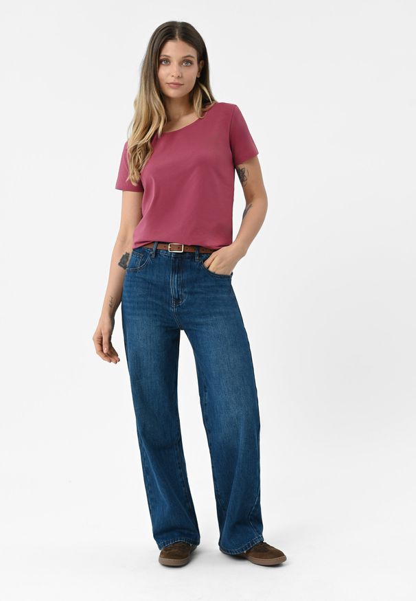 Volcano - Niebieskie jeansy Bootcut Straight D-YANNA. Okazja: na co dzień. Kolor: niebieski. Styl: casual, klasyczny