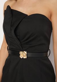 Born2be - Czarny Kombinezon Bez Rękawów Zdobiony Zakładkami i Paskiem z Klamrą Silurea. Okazja: na co dzień. Kolor: czarny. Długość rękawa: bez rękawów. Wzór: aplikacja. Styl: casual, elegancki #3