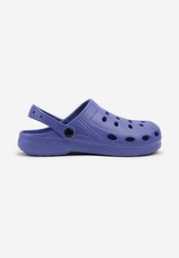 Born2be - Niebieskie Klapki ssy. Okazja: na co dzień. Nosek buta: okrągły. Kolor: niebieski. Materiał: guma. Obcas: na obcasie. Styl: casual. Wysokość obcasa: niski