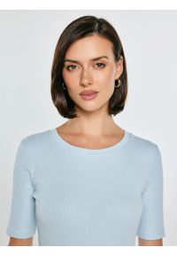 Big-Star - Koszulka damska w prążek błękitna Imija 400. Okazja: na co dzień. Kolor: niebieski. Materiał: prążkowany, dzianina, jeans, materiał. Długość rękawa: krótki rękaw. Długość: krótkie. Wzór: prążki. Styl: casual, klasyczny #6