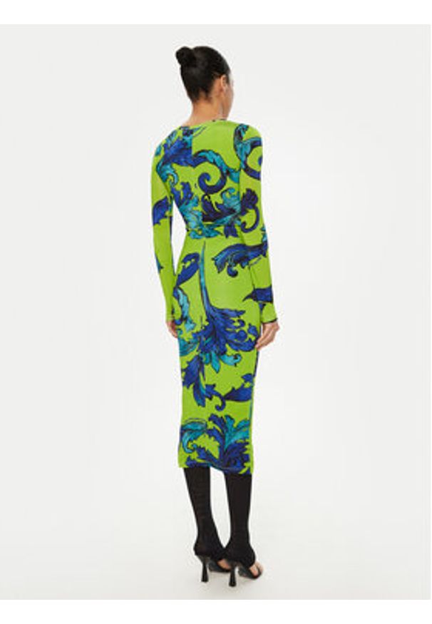 Versace Jeans Couture Sukienka codzienna 78HAO920 Zielony Regular Fit. Okazja: na co dzień. Kolor: zielony. Materiał: wiskoza. Typ sukienki: proste. Styl: casual