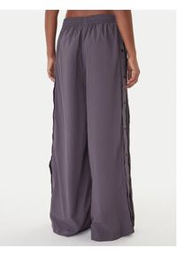 Adidas - adidas Spodnie dresowe Adibreak adicolor Adilenium JV7487 Szary Oversize. Kolor: szary. Materiał: syntetyk #5