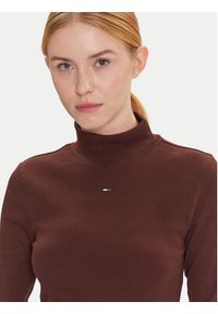 Tommy Jeans Bluzka Essential DW0DW19830 Brązowy Slim Fit. Kolor: brązowy. Materiał: bawełna #2