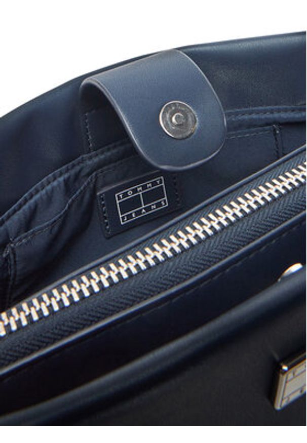Tommy Jeans Torebka Tjw American Cool Shoulder Bag AW0AW17295 Granatowy. Kolor: niebieski. Materiał: skórzane