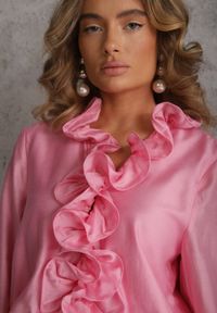 Renee - Różowy Krótki Kombinezon z Falbankami i Bufiastymi Rękawami Danathise. Kolor: różowy. Materiał: materiał, poliester. Długość: krótkie. Styl: elegancki #5