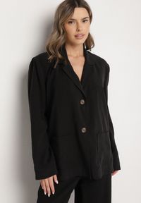 Born2be - Czarna Marynarka Oversize Pudełkowa z Kieszeniami z Modalu Mavelisse. Okazja: na co dzień. Kolor: czarny. Materiał: jeans. Styl: casual, elegancki