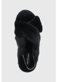 Calvin Klein Jeans Kapcie YW0YW00616.BDS kolor czarny. Kolor: czarny. Materiał: materiał, guma. Wzór: gładki #2