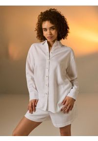 Sinsay - Koszula z domieszką lnu - biały. Kolor: biały. Materiał: len