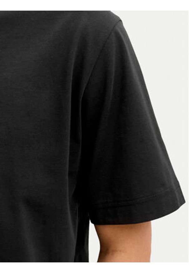 Jack & Jones T-Shirt Club 12289868 Czarny Relaxed Fit. Kolor: czarny. Materiał: bawełna