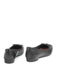 Kazar - Czarne baleriny damskie. Kolor: czarny. Materiał: skóra. Styl: klasyczny #6