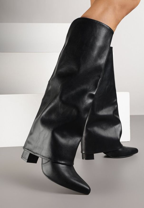 Renee - Czarne Botki na Obcasie Typu Słupek ze Zdejmowaną Cholewką Naluvessa. Okazja: na co dzień, do pracy, na spotkanie biznesowe. Nosek buta: szpiczasty. Kolor: czarny. Materiał: jeans. Szerokość cholewki: normalna. Obcas: na obcasie. Styl: biznesowy, klasyczny, casual, elegancki. Wysokość obcasa: średni