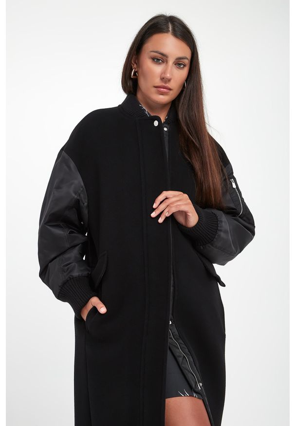 Pinko - Płaszcz damski wełniany Mapur PINKO. Materiał: wełna