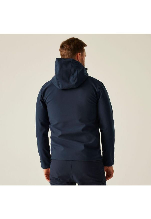 Regatta - Softshell roboczy męski Venturer z kapturem. Typ kołnierza: kaptur. Kolor: niebieski. Materiał: softshell. Sezon: zima. Sport: turystyka piesza