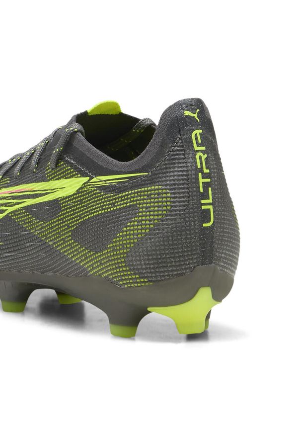 Puma - Buty piłkarskie ULTRA 5 PRO FG/AG PUMA. Kolor: różowy, niebieski, wielokolorowy, żółty. Sport: piłka nożna