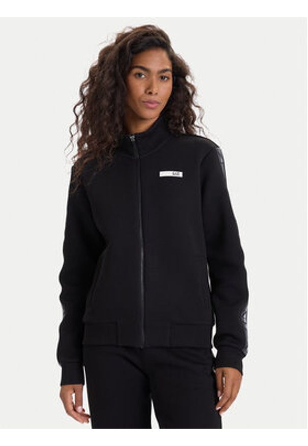 EA7 Emporio Armani Dres 7W000680 AF13151 UC001 Czarny Regular Fit. Kolor: czarny. Materiał: bawełna, syntetyk