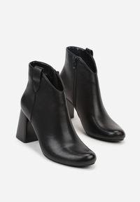 Born2be - Czarne Eleganckie Botki ze Skóry Naturalnej do Kostki na Słupku Salanae. Okazja: na co dzień. Zapięcie: zamek. Kolor: czarny. Materiał: skóra. Obcas: na słupku. Styl: elegancki #6