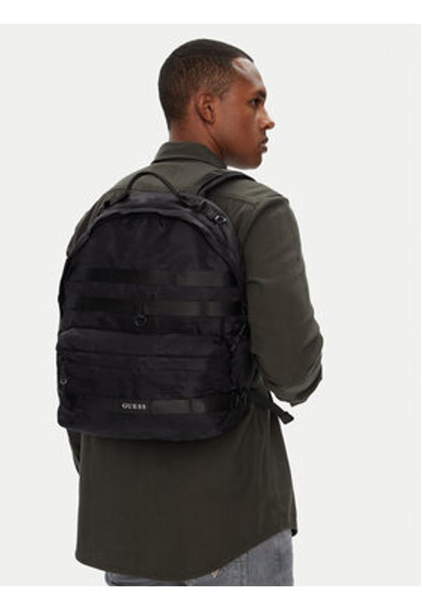 Guess Plecak HMASNC P5375 Czarny. Kolor: czarny. Materiał: materiał