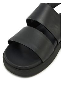 Calvin Klein Sandały Flat Adj Sandal Eyelet HW0HW02488 Czarny. Kolor: czarny. Materiał: skóra