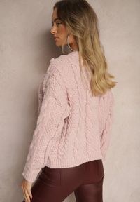 Renee - Różowy Sweter z Wełną i Wiskozą Ozdobiony Tłoczeniem i Kulkami Vaiannae. Kolor: różowy. Materiał: wiskoza, wełna. Wzór: aplikacja. Sezon: zima #5