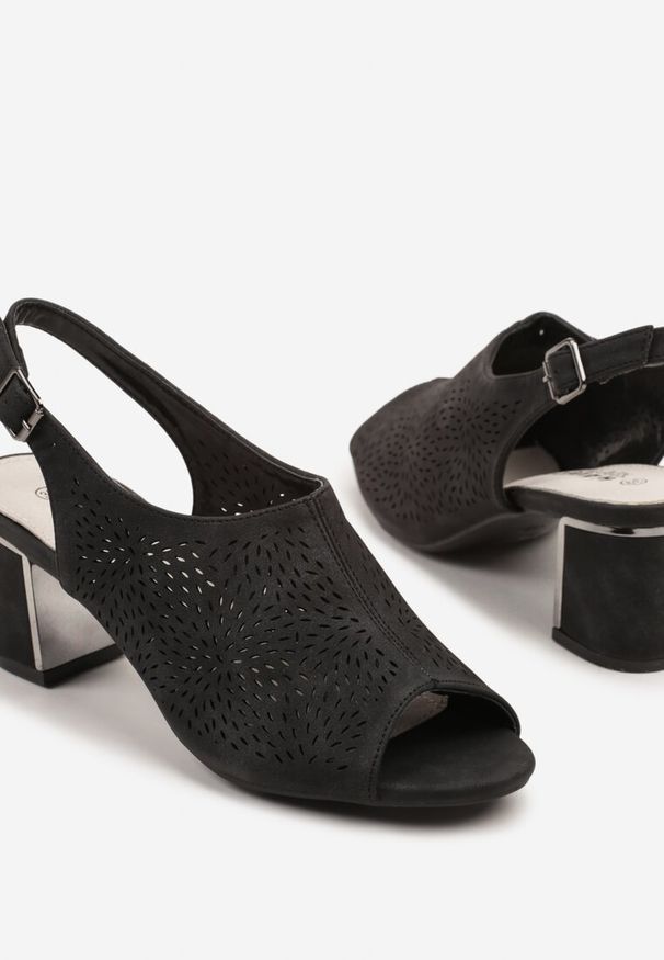 Born2be - Czarne Sandały na Obcasie z Ażurową Cholewką Dovimara. Okazja: na co dzień. Zapięcie: sprzączka. Kolor: czarny. Materiał: jeans. Wzór: ażurowy. Obcas: na obcasie. Styl: elegancki, casual. Wysokość obcasa: średni