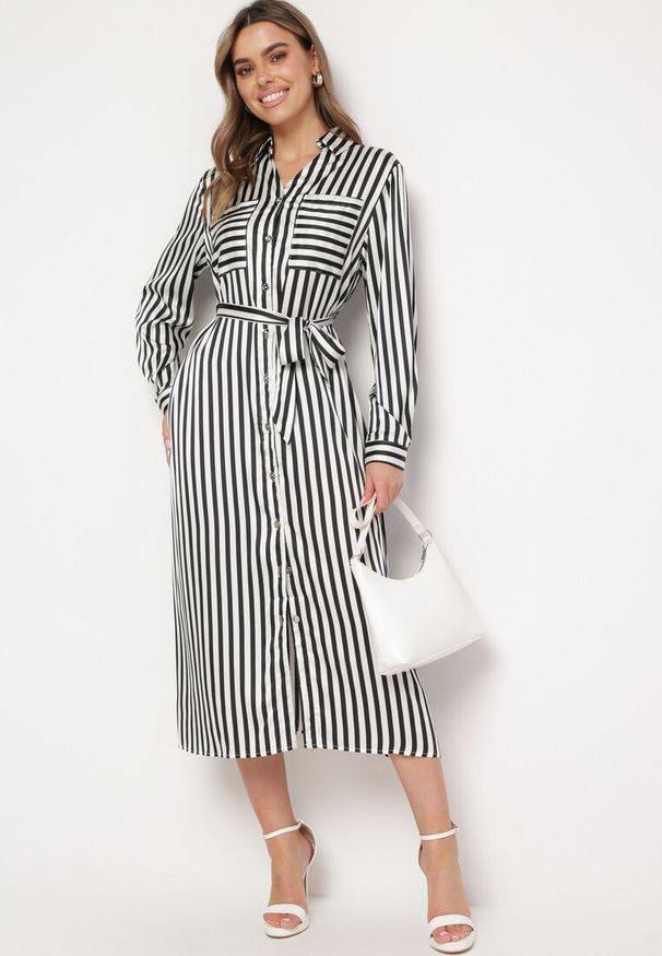 Born2be - Czarno-Biała Sukienka Długa w Paski o Koszulowym Kroju z Paskiem w Talii Agrala. Kolor: czarny. Materiał: jeans, zamsz. Wzór: paski. Typ sukienki: koszulowe. Styl: elegancki. Długość: maxi