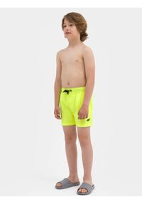 4f - 4F Spodenki plażowe boardshorty chłopięce 140 (9-10 lat). Okazja: na plażę. Kolor: żółty. Materiał: włókno, elastan, tkanina. Sezon: lato #1