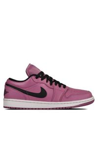 Buty do chodzenia damskie Nike Air Jordan 1 Retro Low. Kolor: różowy. Materiał: skóra. Szerokość cholewki: normalna. Model: Nike Air Jordan. Sport: turystyka piesza