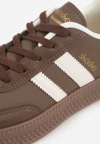 Renee - Brązowe Sneakersy Sportowe VICES z Ozdobnymi Paskami i Przeszyciami Wenilan. Zapięcie: pasek. Kolor: brązowy. Materiał: jeans. Wzór: paski #4