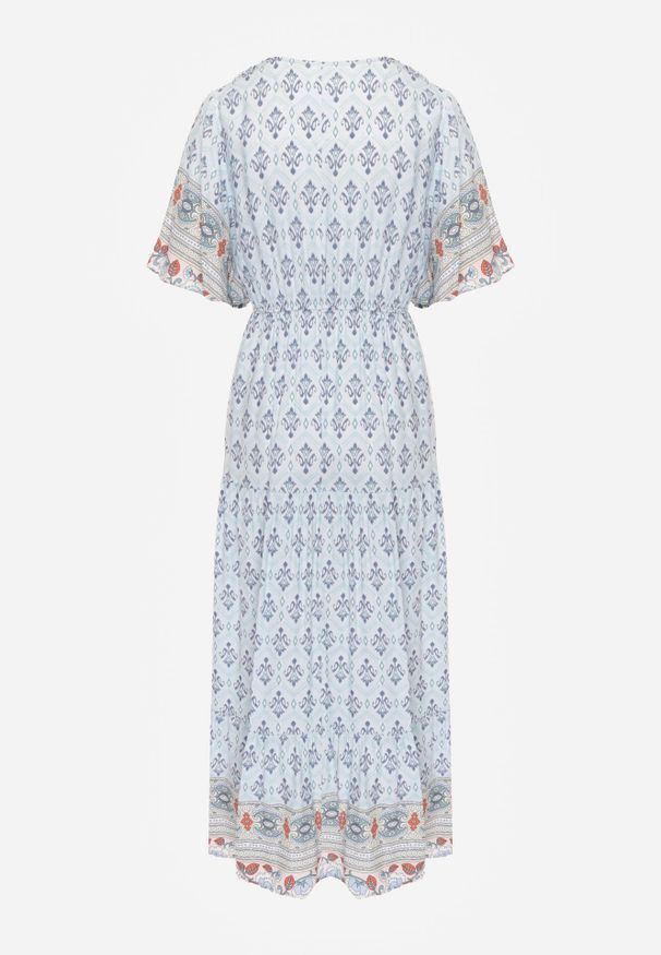 Born2be - Jasnoniebieska Sukienka Maxi z Gumką i Sznurkiem z Chwostami w Pasie Maryse. Kolor: niebieski. Sezon: wiosna, lato. Długość: maxi