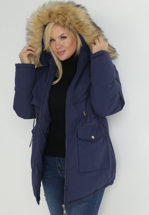 Born2be - Granatowa Kurtka Parka z Futrem Uruewa. Kolor: niebieski. Materiał: futro. Wzór: aplikacja. Sezon: jesień, zima