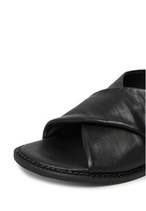 Lasocki Sandały CEO-EST-AFIONA-11 Czarny. Kolor: czarny. Materiał: skóra