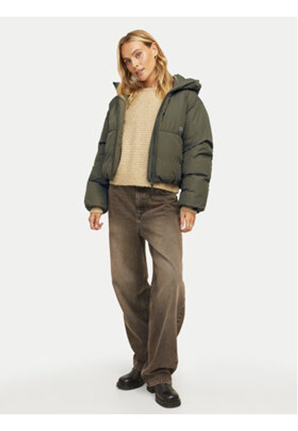 JJXX Kurtka zimowa Olly 12258743 Zielony Regular Fit. Kolor: zielony. Materiał: syntetyk. Sezon: zima