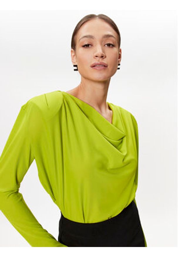GESTUZ - Gestuz Bluzka Umina 10906899 Zielony Loose Fit. Kolor: zielony. Materiał: syntetyk