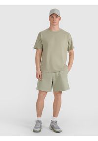 4f - 4F T-shirt oversize gładki uniseks - khaki XL. Okazja: na co dzień. Kolor: oliwkowy, brązowy, wielokolorowy. Materiał: dzianina, bawełna, jersey. Długość rękawa: krótki rękaw. Długość: krótkie. Wzór: gładki. Styl: klasyczny, sportowy, casual