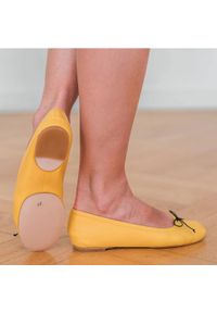 Marco Shoes Baletki Passo żółte. Zapięcie: sznurówki. Kolor: żółty #2