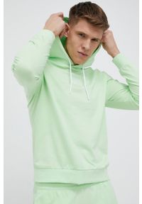 EA7 Emporio Armani bluza bawełniana męska kolor zielony z kapturem z aplikacją. Typ kołnierza: kaptur. Kolor: zielony. Materiał: bawełna. Wzór: aplikacja #1
