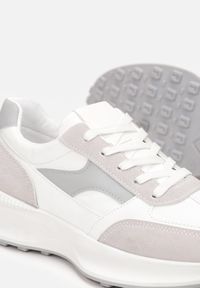 Born2be - Biało-Szare Sneakersy na Grubej Podeszwie z Modnymi Wstawkami Amonia. Kolor: biały #5