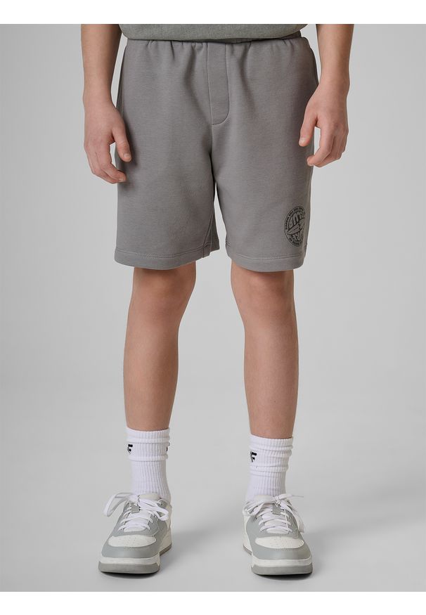4f - 4F Spodenki dresowe chłopięce - szare 152 (11-12 lat). Okazja: na co dzień. Kolor: szary. Materiał: dresówka. Długość: krótkie. Sezon: lato. Styl: casual