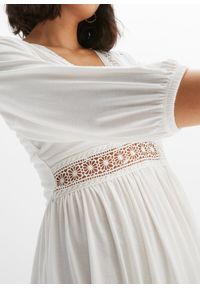 bonprix - Sukienka tunikowa z miękkiej mieszanki wiskozy. Kolor: biały. Materiał: wiskoza, koronka. Wzór: koronka #2