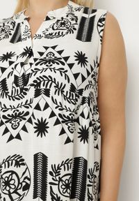 Born2be - Czarno-Kremowa Sukienka o Rozkloszowanym Kroju Bez Rękawów w Etniczny Wzór Revarise. Okazja: na co dzień. Typ kołnierza: dekolt w serek. Kolekcja: plus size. Kolor: czarny. Długość rękawa: bez rękawów. Typ sukienki: dla puszystych. Styl: casual #7
