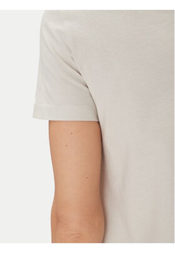 Calvin Klein Jeans T-Shirt J20J225243 Beżowy Regular Fit. Kolor: beżowy. Materiał: bawełna