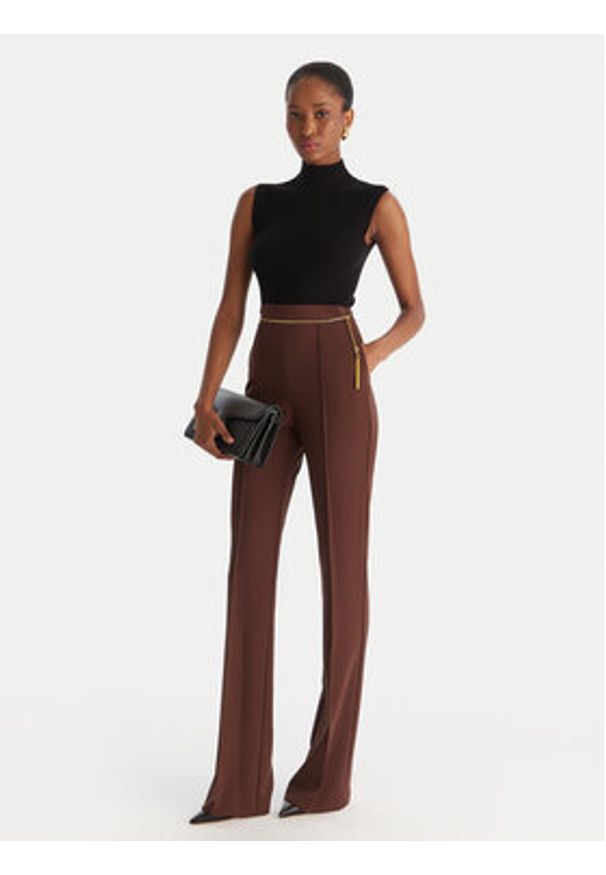 Elisabetta Franchi Spodnie materiałowe PA-141-57E2-V420 Brązowy Regular Fit. Kolor: brązowy. Materiał: syntetyk