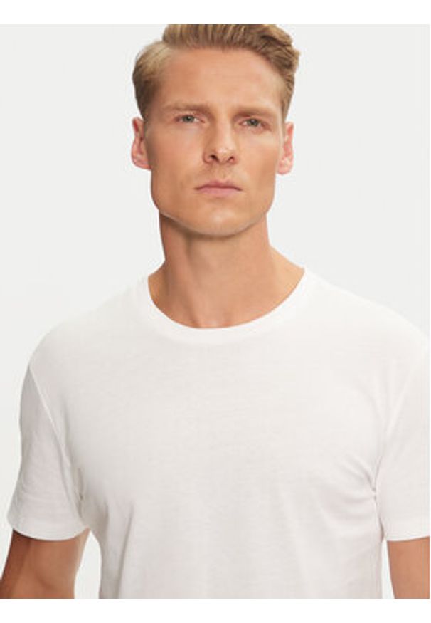 Polo Ralph Lauren Komplet 3 t-shirtów Classic Crew 714830304003 Biały Regular Fit. Typ kołnierza: polo. Kolor: biały. Materiał: bawełna