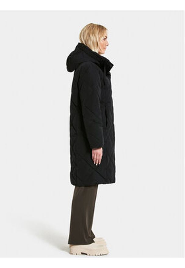 Didriksons Płaszcz zimowy Torun 504377 Czarny Relaxed Fit. Kolor: czarny. Materiał: syntetyk. Sezon: zima