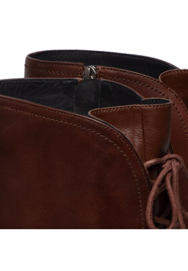 Geox Oficerki D Felicity A D04G1A 00043 C0013 Brązowy. Kolor: brązowy. Materiał: skóra