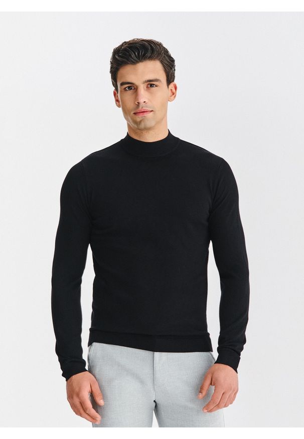 Pako Lorente - PAKO LORENTE – Czarny półgolf męski. Okazja: na co dzień. Kolor: szary, beżowy, czarny. Materiał: poliester, wiskoza. Sezon: jesień. Styl: casual