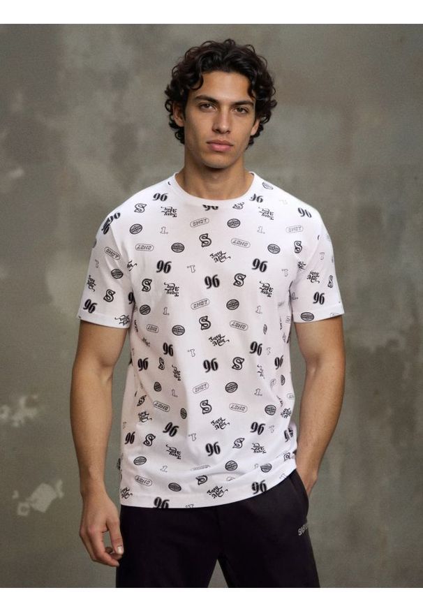 Sinsay - Bawełniana koszulka ze wzorem - biały. Kolor: biały. Materiał: bawełna