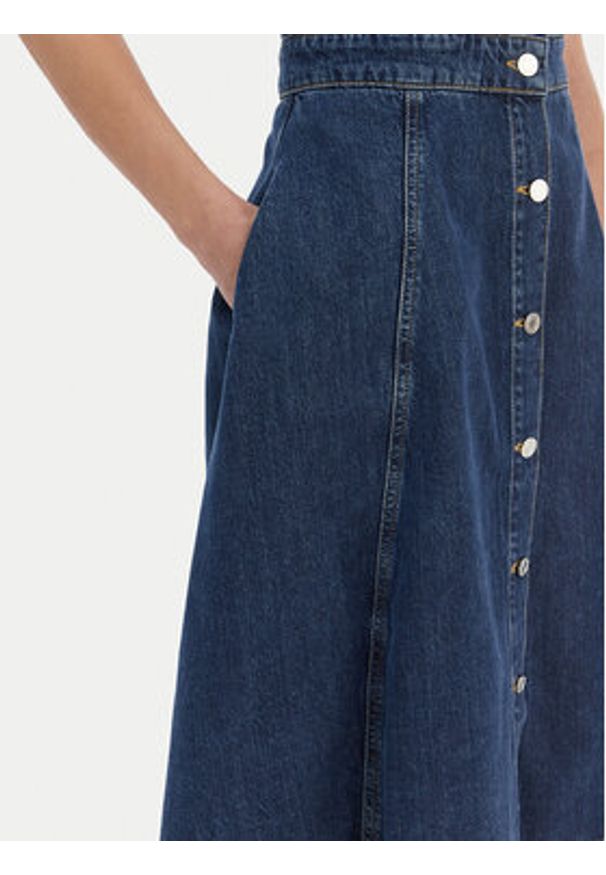 Karl Lagerfeld - KARL LAGERFELD Sukienka jeansowa B1W13037 Niebieski Regular Fit. Typ kołnierza: dekolt w karo. Kolor: niebieski. Materiał: bawełna